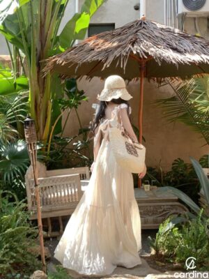 Cách chọn váy đi biển mùa hè cho nữ theo dáng ngườiH3: Dáng người nhỏ nhắn